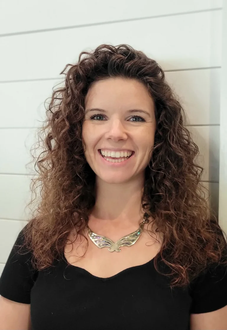 Smiling portrait of the website owner.